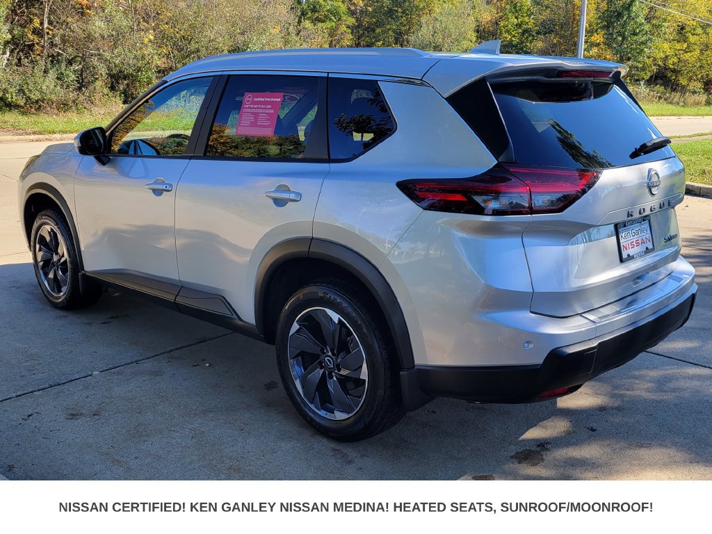 Certified 2024 Nissan Rogue SV w/ SV Premium Package AWD/4WD image 5