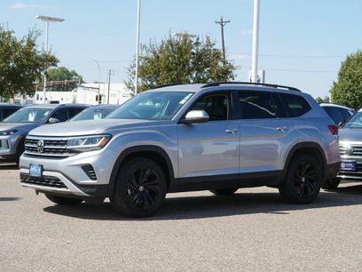 Certified 2023 Volkswagen Atlas SE w/ Black Wheel Package