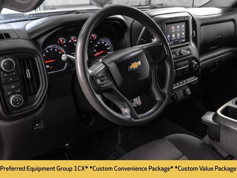 Used 2021 Chevrolet Silverado 2500 Custom w/ Custom Value Package AWD/4WD image 5