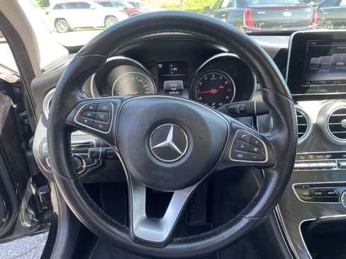 Used 2017 Mercedes-Benz C 300 4MATIC Sedan image 18