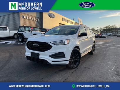 Used 2022 Ford Edge SE w/ Black Appearance Package