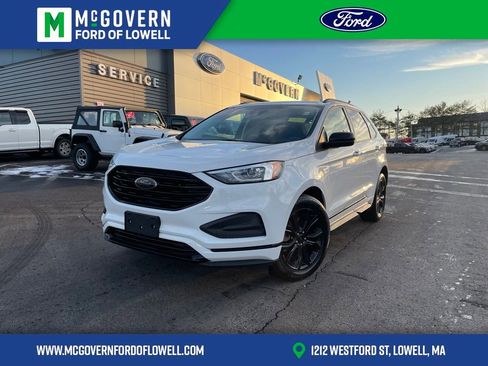Used 2022 Ford Edge SE w/ Black Appearance Package image 1