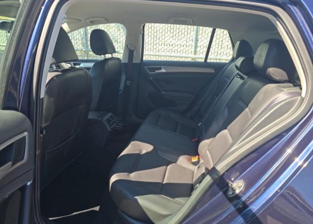 Used 2015 Volkswagen Golf S FWD image 7
