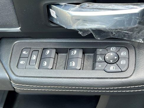 New 2025 RAM 2500 Big Horn image 26