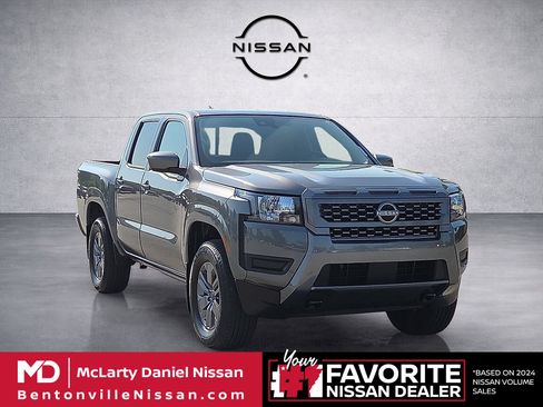 Used 2025 Nissan Frontier SV AWD/4WD image 1