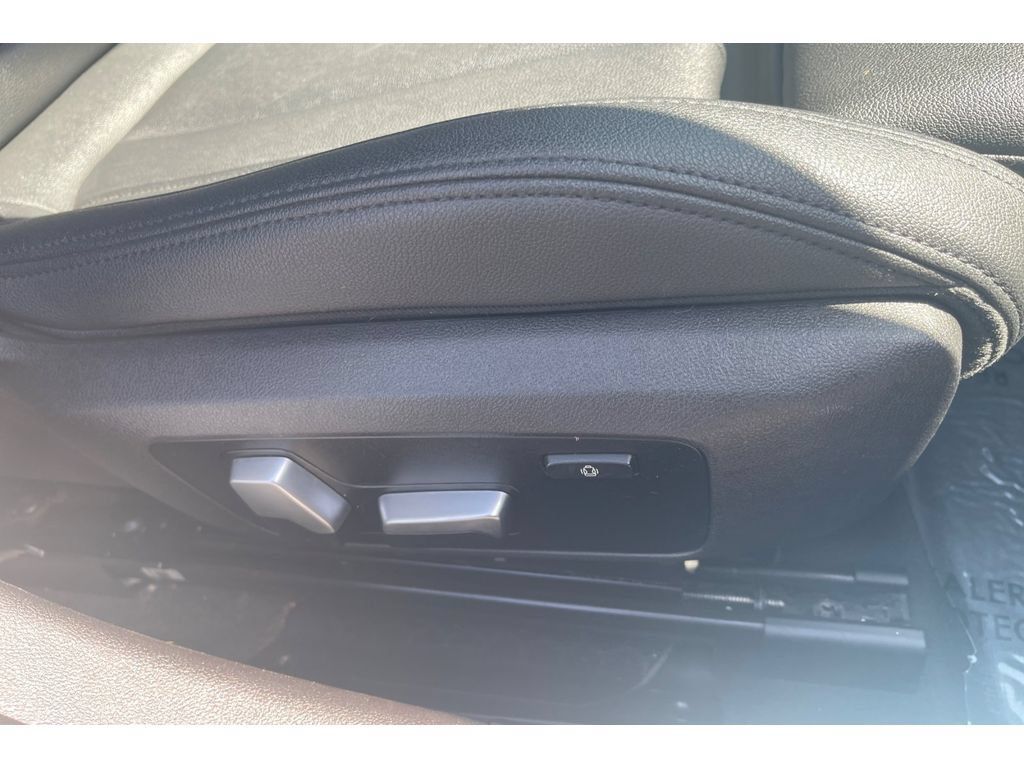 Used 2020 BMW 330i Sedan RWD image 22