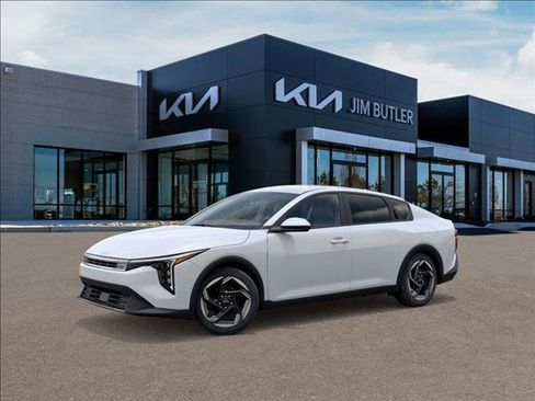 New 2025 Kia K4 EX image 3