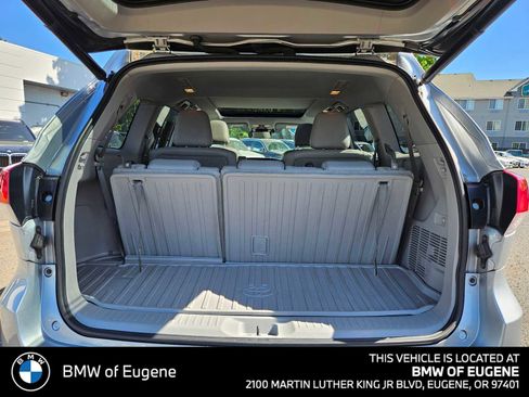 Used 2018 Toyota Highlander Limited Platinum AWD/4WD image 18