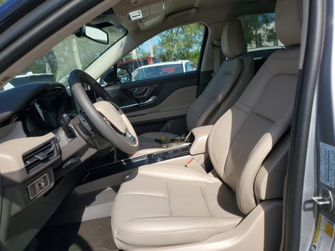 Certified 2023 Lincoln Corsair Standard image 14