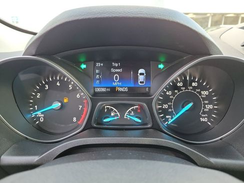 Certified 2019 Ford Escape S image 25