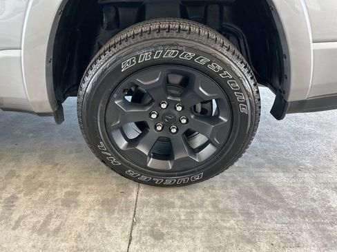 Used 2025 RAM 1500 Big Horn AWD/4WD image 18