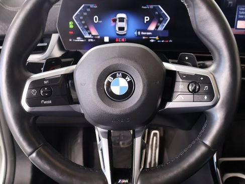 Used 2025 BMW X2 xDrive28i image 3