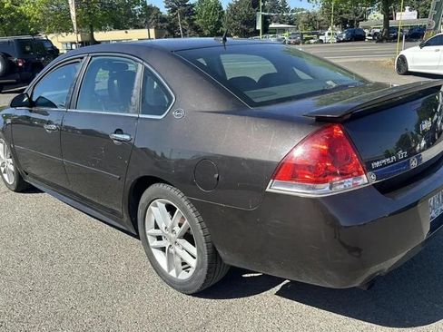 Used 2009 Chevrolet Impala LTZ FWD image 6