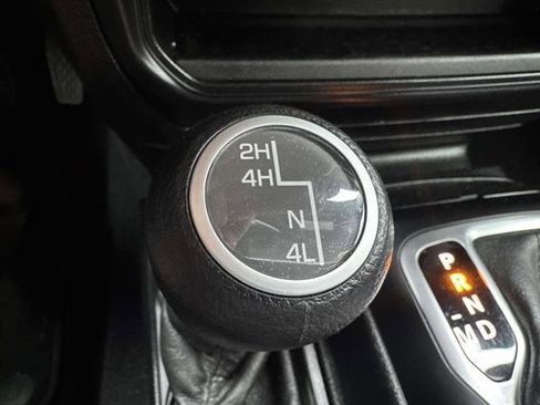 Used 2020 Jeep Wrangler Unlimited Sport S image 21