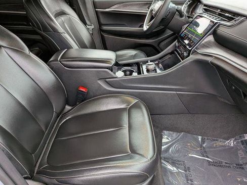 Certified 2023 Jeep Grand Cherokee L Limited image 29