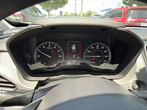 Used 2025 Subaru Crosstrek 2.5i Premium AWD/4WD image 29