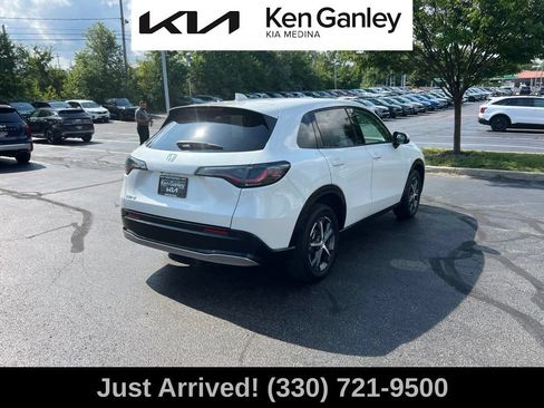 Used 2025 Honda HR-V EX-L image 5