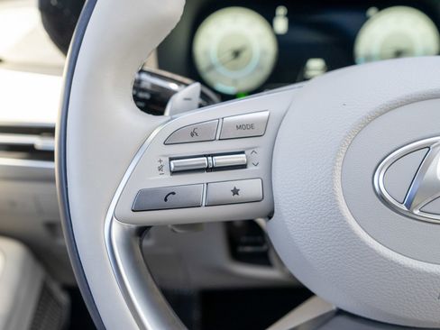 Used 2023 Hyundai Palisade Calligraphy image 22