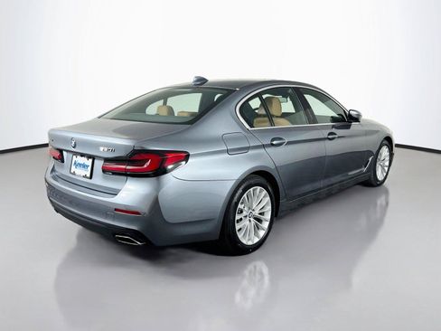 Used 2021 BMW 530i xDrive w/ Premium Package AWD/4WD image 6