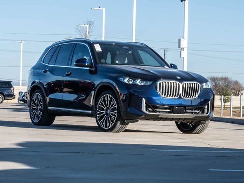 Used 2026 BMW X5 xDrive40i w/ Climate Comfort Package AWD/4WD image 1