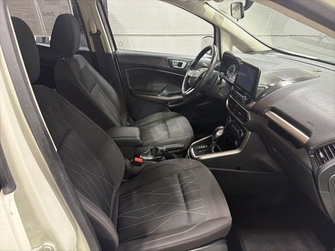Used 2019 Ford EcoSport SE w/ SE Convenience Package image 23