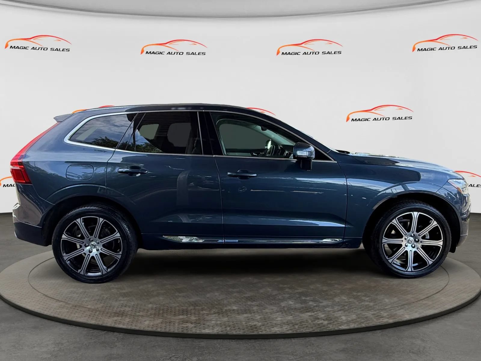 Used 2020 Volvo XC60 T5 Inscription AWD/4WD image 6