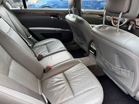 Used 2009 Mercedes-Benz S 550 4MATIC image 14