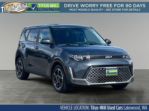 Used 2024 Kia Soul EX FWD image 1