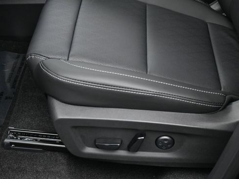 New 2026 Nissan Murano Platinum w/ Cargo Package AWD/4WD image 18