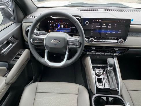 New 2026 Chevrolet Colorado ZR2 AWD/4WD image 16
