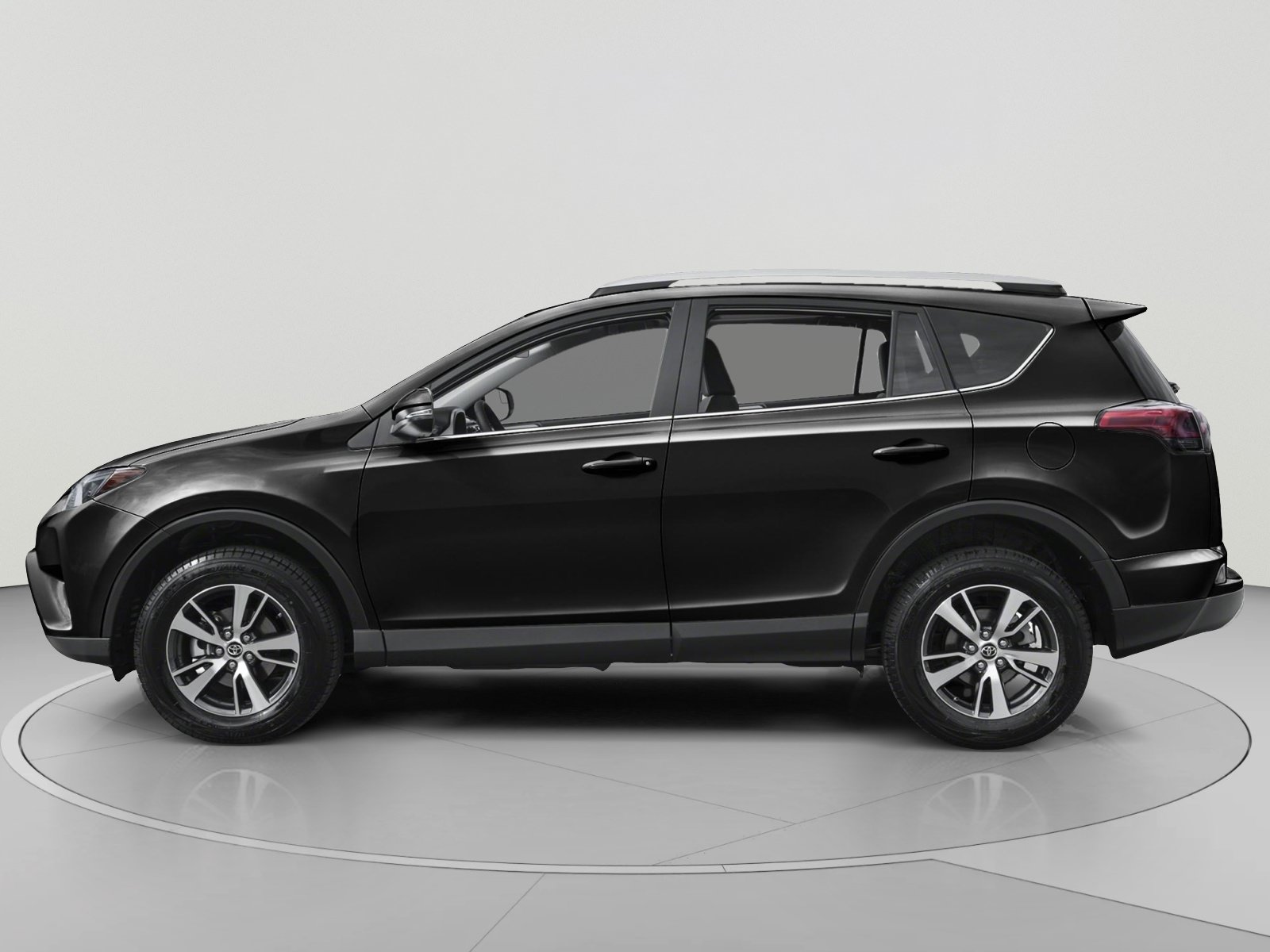 Used 2016 Toyota RAV4 XLE AWD/4WD image 3