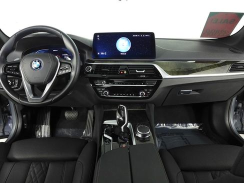 Certified 2023 BMW 530e 530e iPerformance w/ Convenience Package image 25