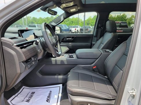 New 2025 GMC Sierra EV Denali AWD/4WD image 20