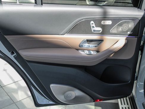 New 2026 Mercedes-Benz GLS 63 AMG 4MATIC image 24