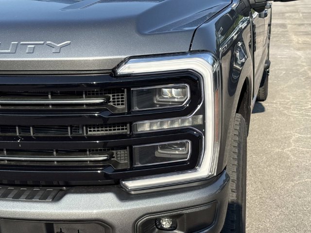 New 2026 Ford F250 Platinum AWD/4WD image 11
