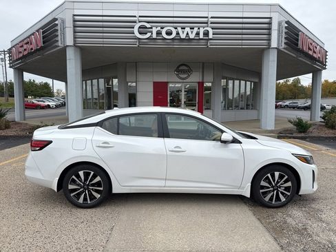 New 2025 Nissan Sentra SV w/ SV Premium Package image 3