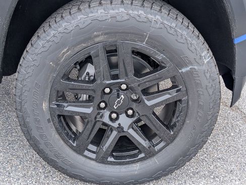 New 2025 Chevrolet Colorado Trail Boss w/ Midnight Edition image 8