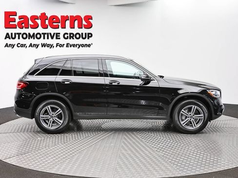 Used 2021 Mercedes-Benz GLC 300 4MATIC w/ Multimedia Package image 4