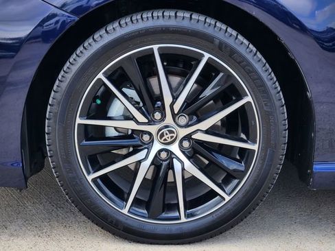 Used 2022 Toyota Camry SE image 8