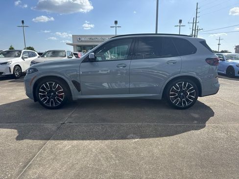 New 2026 BMW X5 xDrive50e w/ M Sport Package AWD/4WD image 2