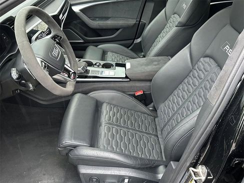 Used 2025 Audi RS 6 performance image 5