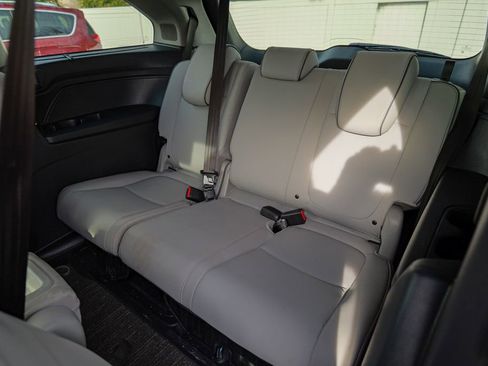 Used 2024 Honda Odyssey Elite image 29