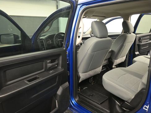 Used 2018 RAM 1500 Tradesman w/ Popular Equipment Group image 39