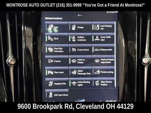 Used 2020 Volvo XC60 T8 R-Design AWD/4WD image 29