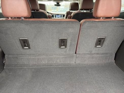 Used 2021 Buick Enclave Avenir image 36