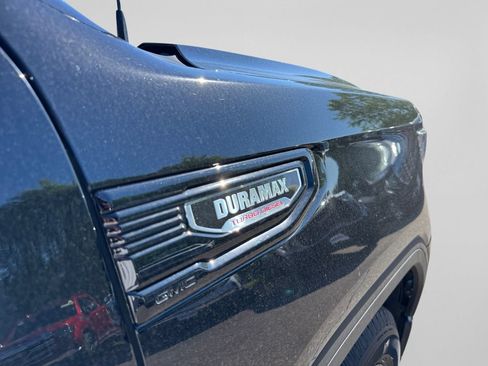 Used 2024 GMC Sierra 1500 Elevation w/ Elevation Premium Package AWD/4WD image 11
