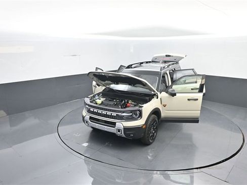 New 2025 Ford Bronco Sport Badlands w/ Badlands Tech Package image 35