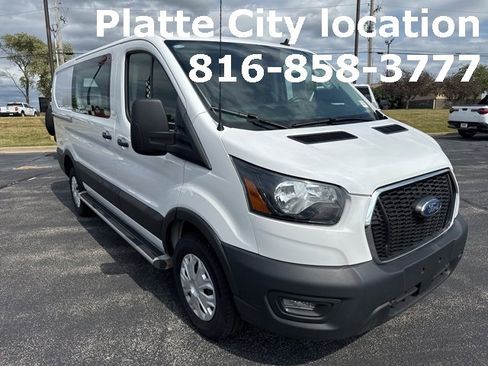 Used 2024 Ford Transit 250 Low Roof w/ Exterior Upgrade Package image 7