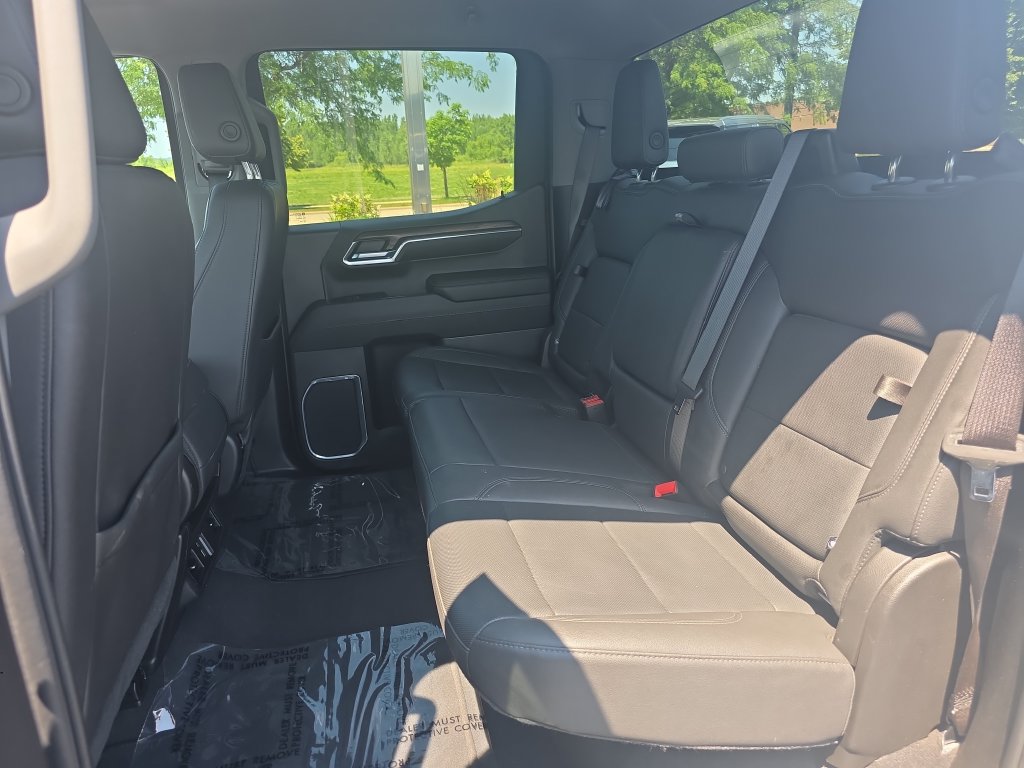 Certified 2024 GMC Sierra 1500 SLT AWD/4WD image 28