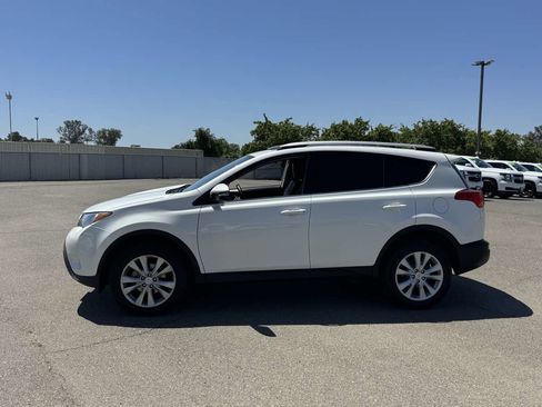 Used 2014 Toyota RAV4 Limited AWD/4WD image 6